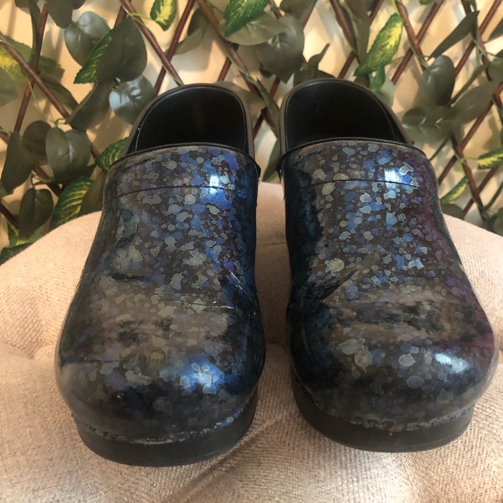 Dansko Clogs - Picture 2 of 4